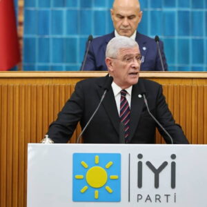 iyi parti sahaya iniyor parti yonetimi 77 ili gezecek acilim sureci anlatilacak qU5JPOsu