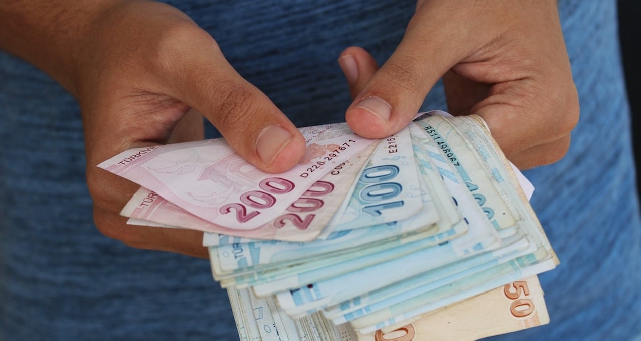 100 ve 120 bin tl mevduatin getirisi geriledi iste banka banka yeni oranlar aMRv7vqs