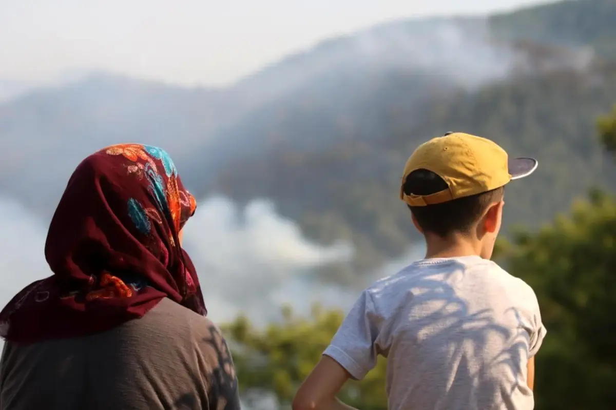 alanyadaki orman yangininda kahraman kurtarma sLXT3ISw