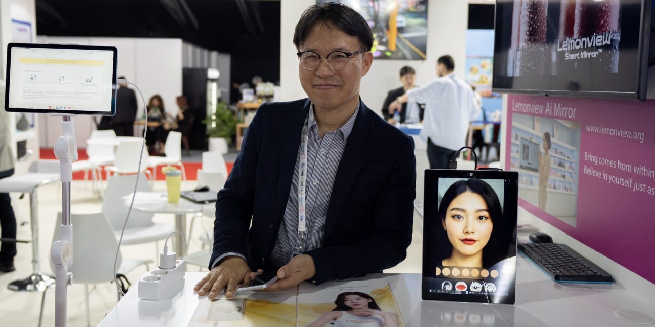 ayna ayna soyle bana ben guzel miyim sorusuna soran artik yanit alacak koreliler gelistirdi zv22PqID.jpg