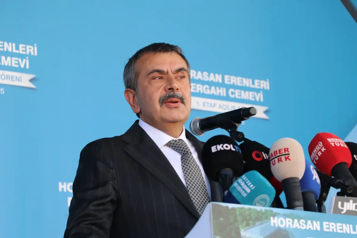 bakan tekin bahceli milli birlik ve beraberligimizin bir sigortasi JAEf4NFW