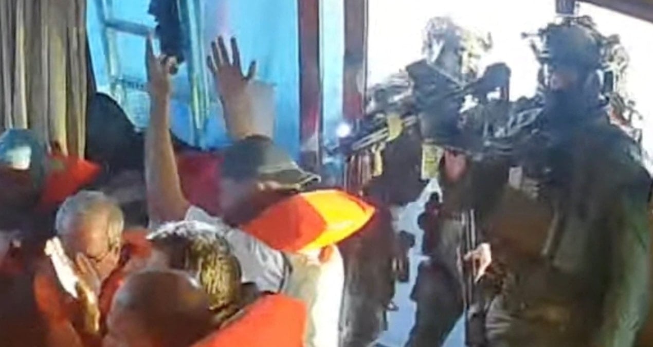 israilden donen italyan aktivistler gercek bir eziyet ve iskence yasadik iAW5FfCW