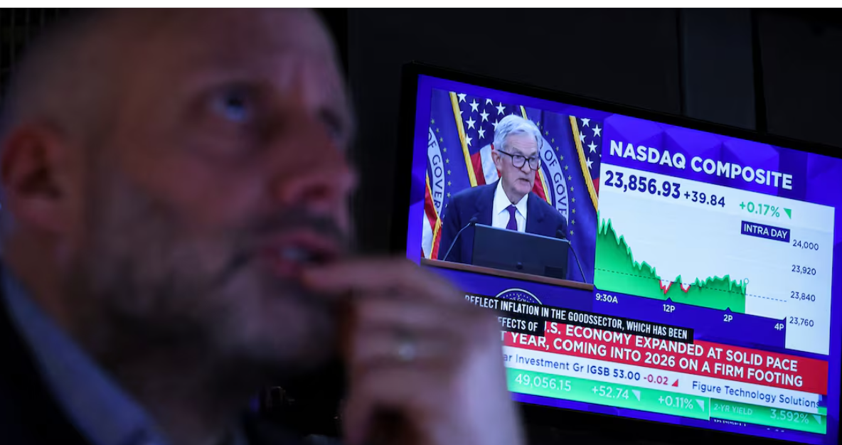 Altın Fiyatları Rekor Kırdı, ABD Vadeli Endekslerinde Gerileme Sürüyor