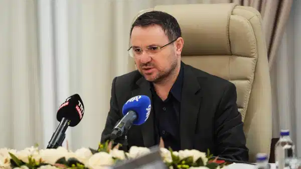 akpli-belediyelere-neden-operasyon-yapilmadigi-sorusuna-gurlekten-yanit-yapilmamis-olmasi-yapilmayacagi-anlamina-gelmiyor-Xsjv6Raz